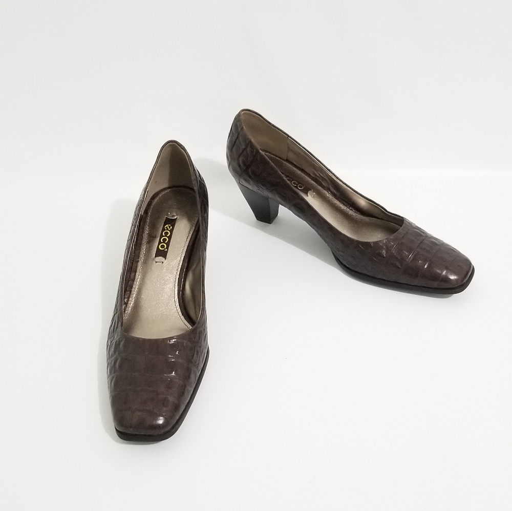 Ecco Croc Embossed Brown Leather Pumps Shoes 38